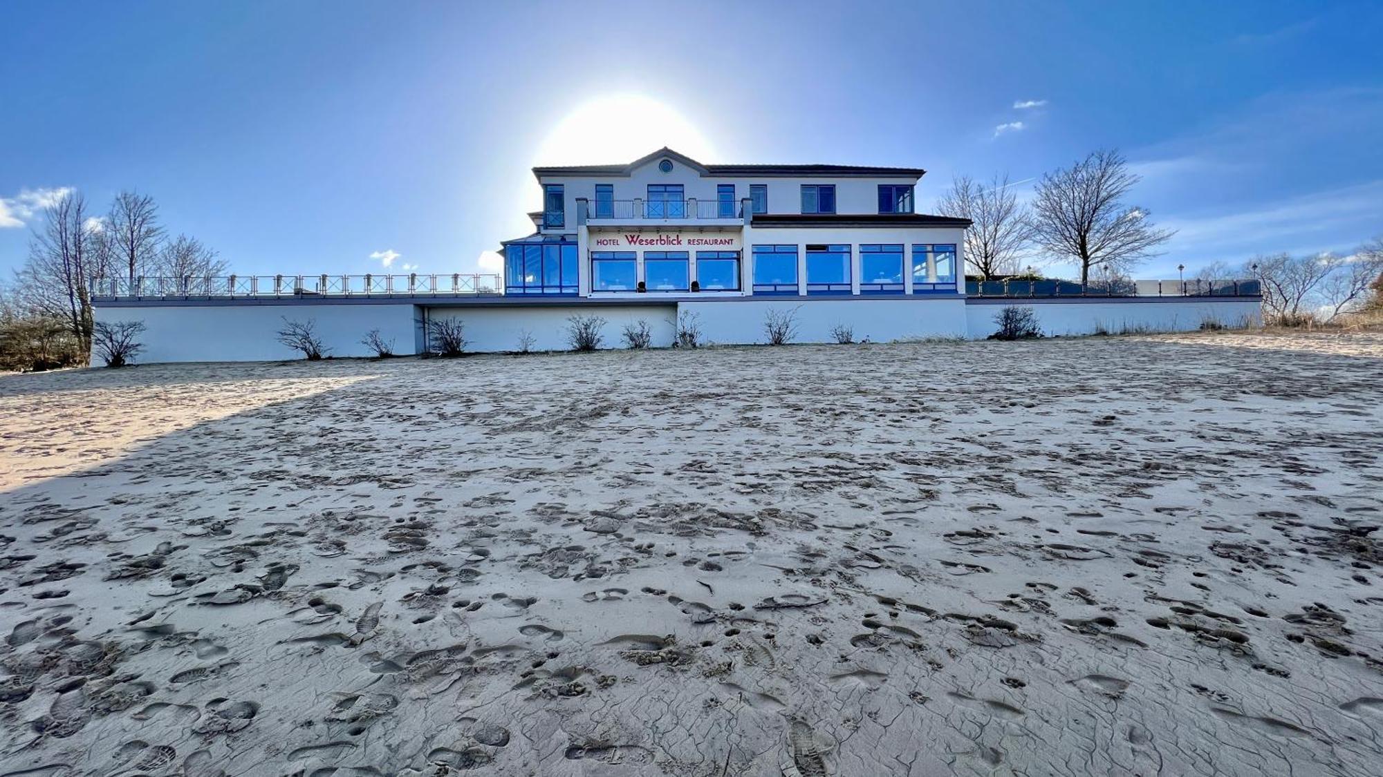 Gaestehaus Weserblick Am Weser-Sandstrand Berne Zewnętrze zdjęcie
